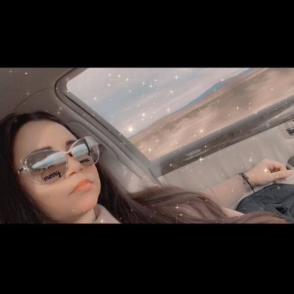 Meet your Posher, Viry - Picture 1 of 1